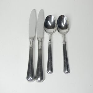 Pfaltzgraff Providence 4pc Flatware Lot Soup Spoons Knives Stainless